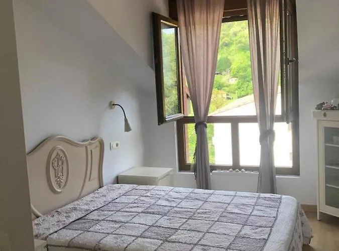 El Nial De L'andolina Appartement Onís